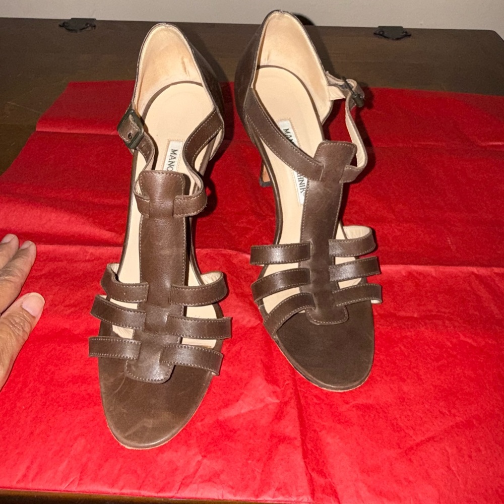 Manolo Blahnik Brown leather Strappy Heel Sandals